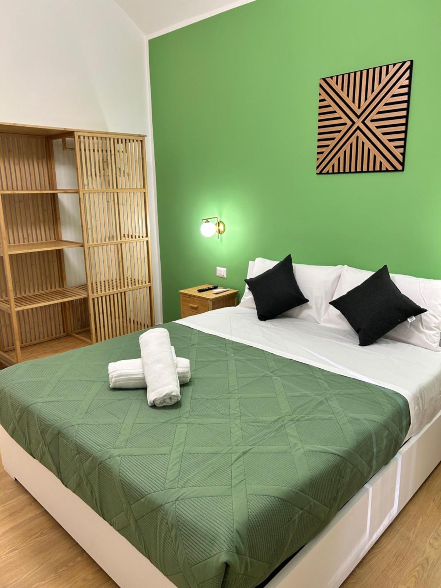 Apartment San Peter Vale House